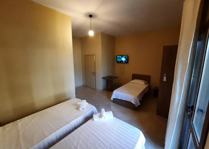 ホテル & Restorant Vjosa Tepelenë